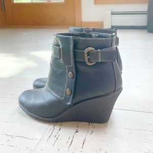 Shoestrings Dark Brown Wedge Heeled Steampunk Cuffed Booties Ankle Boots 7